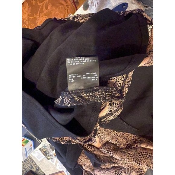 Vanilia Women's Paisley Dress Crew Neck Short Sleeve Black Brown Size 10 - Picture 7 of 11